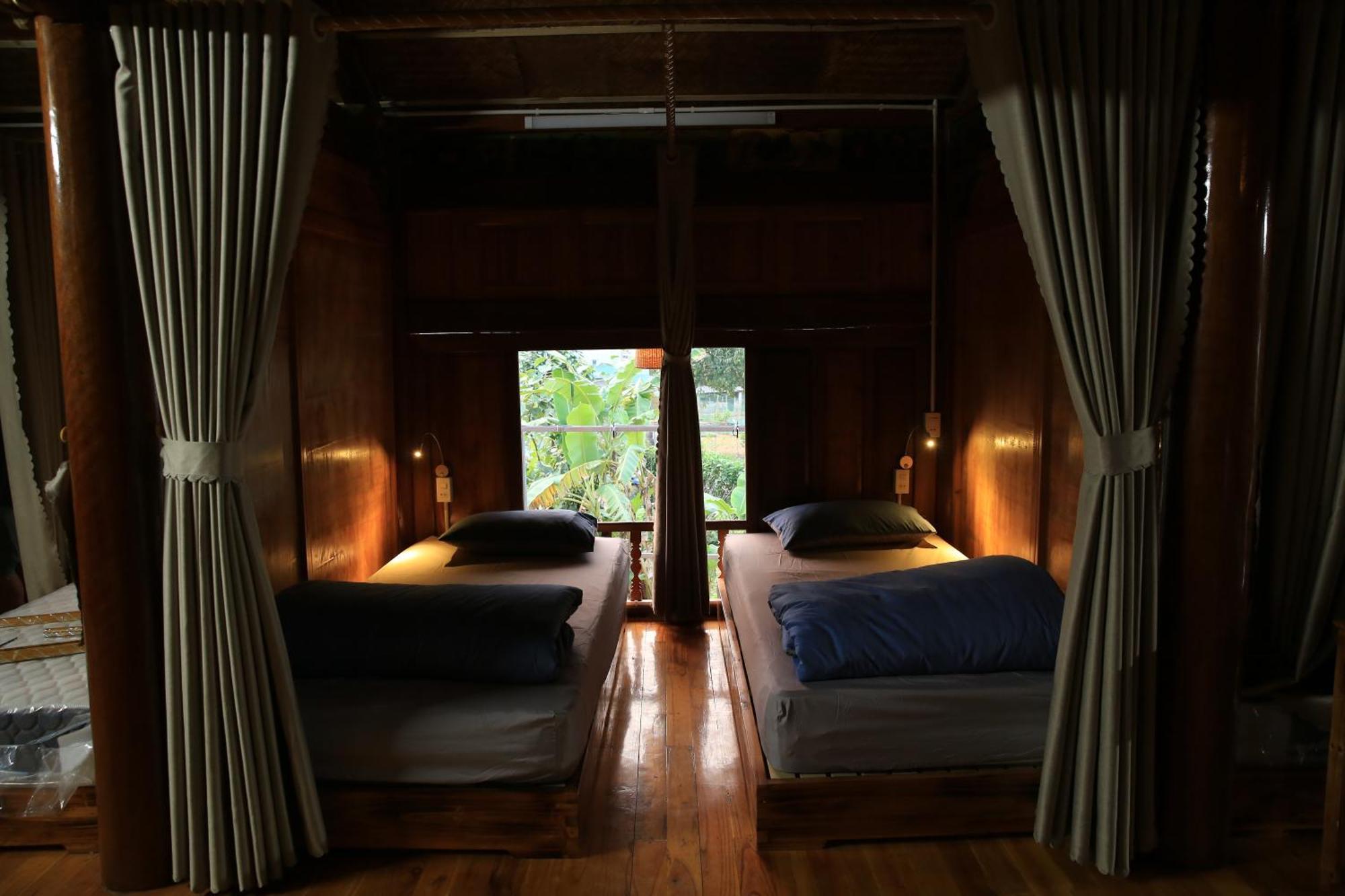 Ha Giang Eco Stone House - Tours & Rental Motorbike Exterior photo